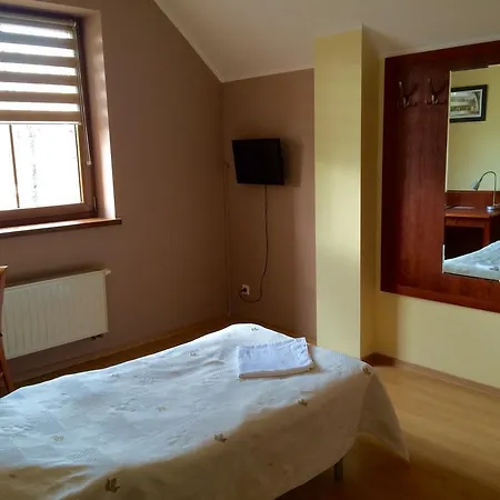 Guest house Enklawa 3*