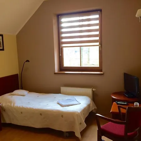 Guest house Enklawa 3*