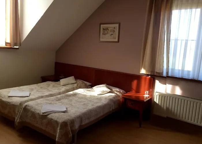 Guest house Enklawa 3*